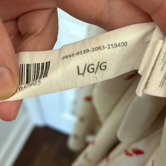 FOREVER 21 - Floral midi fit and flare puffu sleeves square neck floral large - Picture 8 of 13